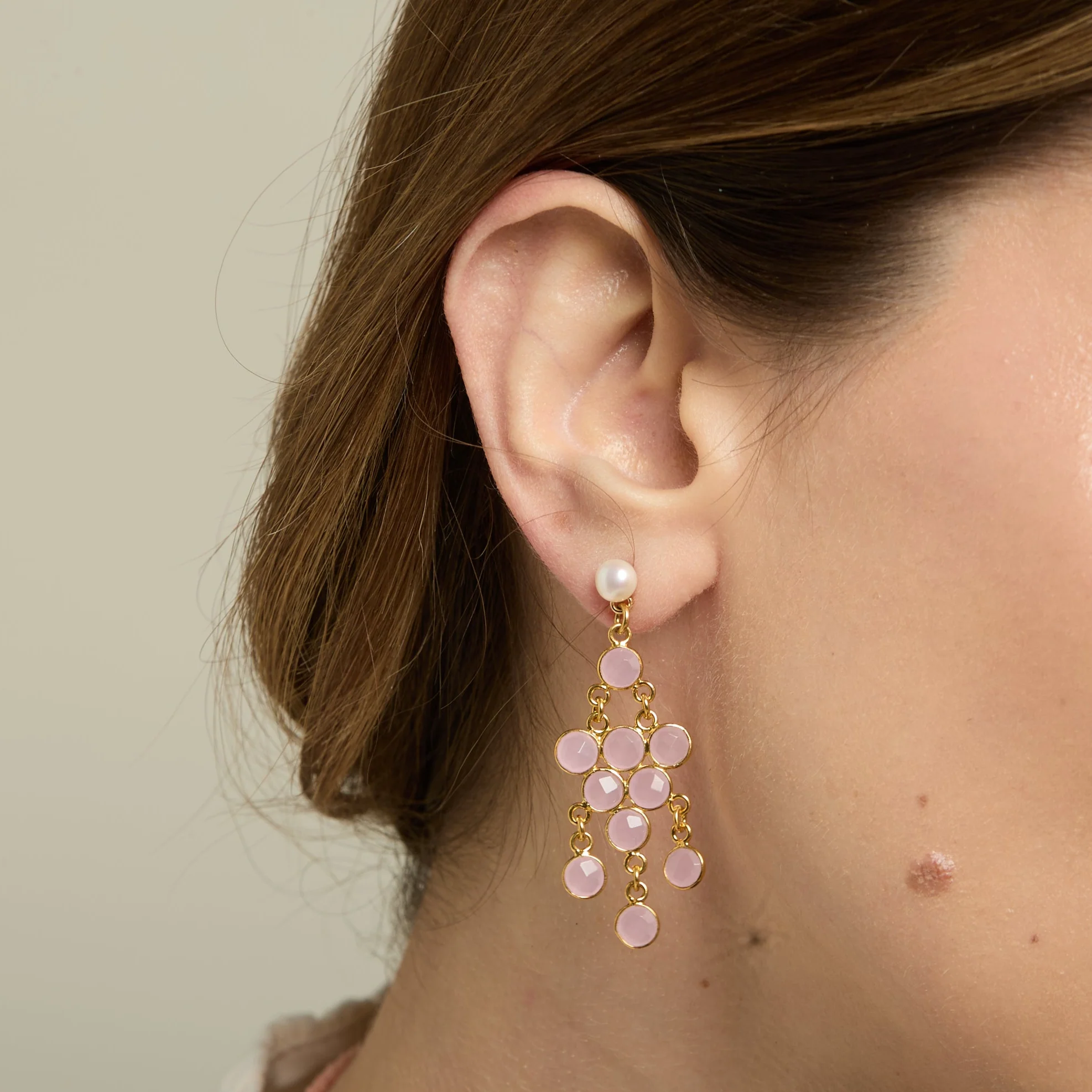Clara cultured freshwater pearl & rose quartz chandelier earrings - Image 2