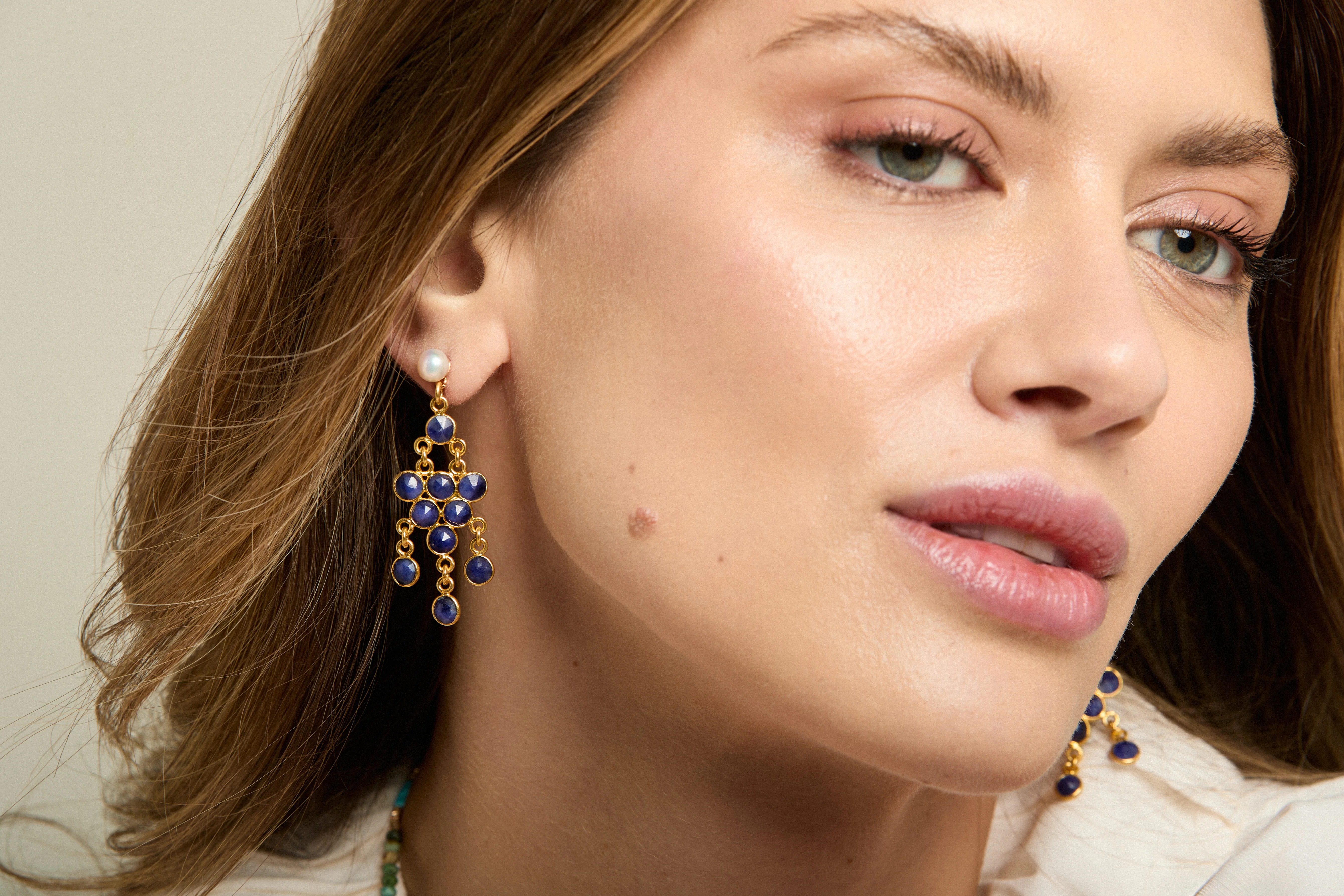 Clara cultured freshwater pearl earrings & sapphire chandelier earrings - Image 2